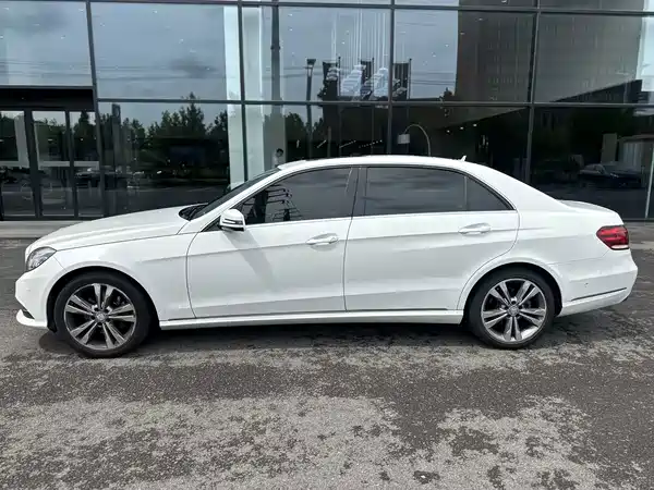 Mercedes-Benz E-Class 2014