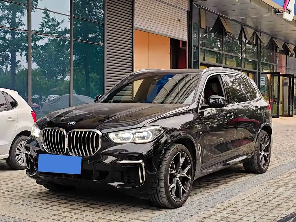 BMW X5 2023 — фото 1