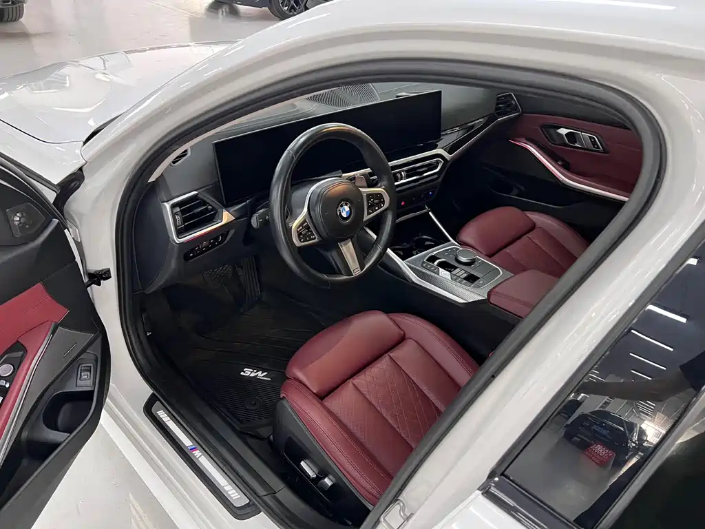 BMW 3 Series 2023