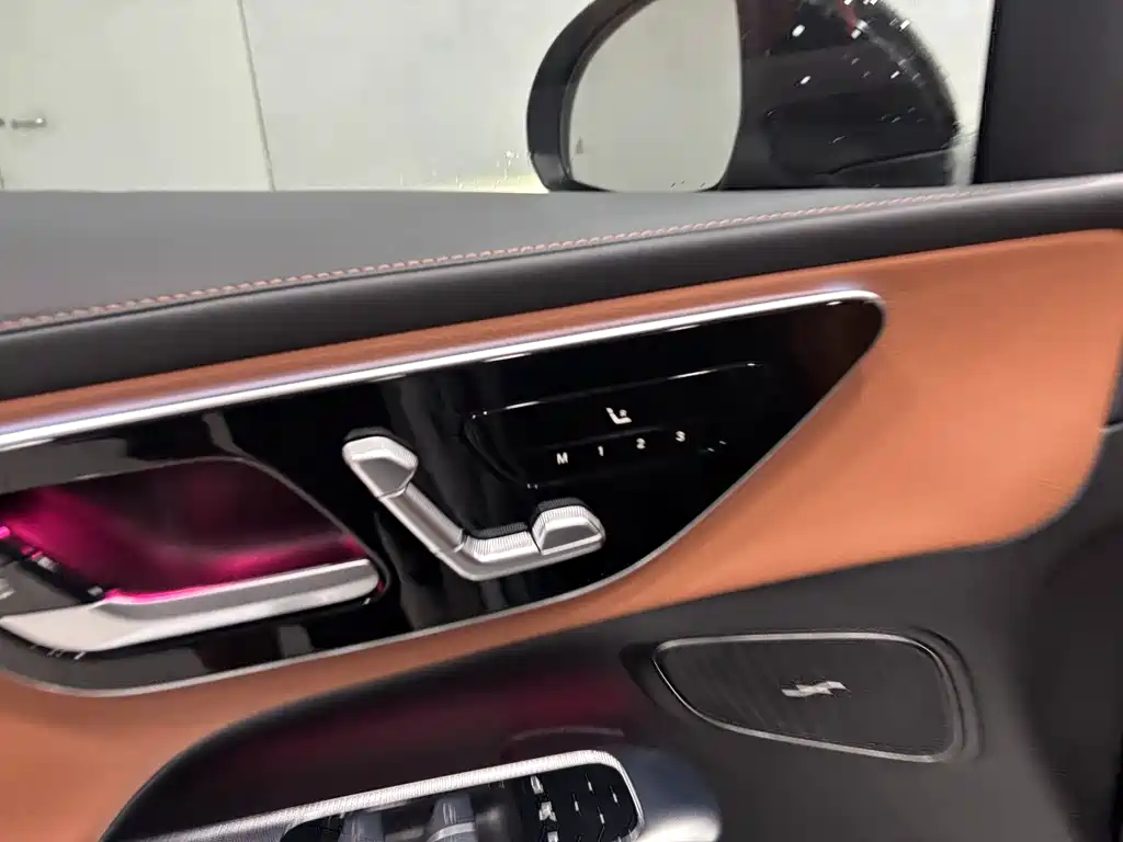 Mercedes-Benz GLC 2023 — фото 11