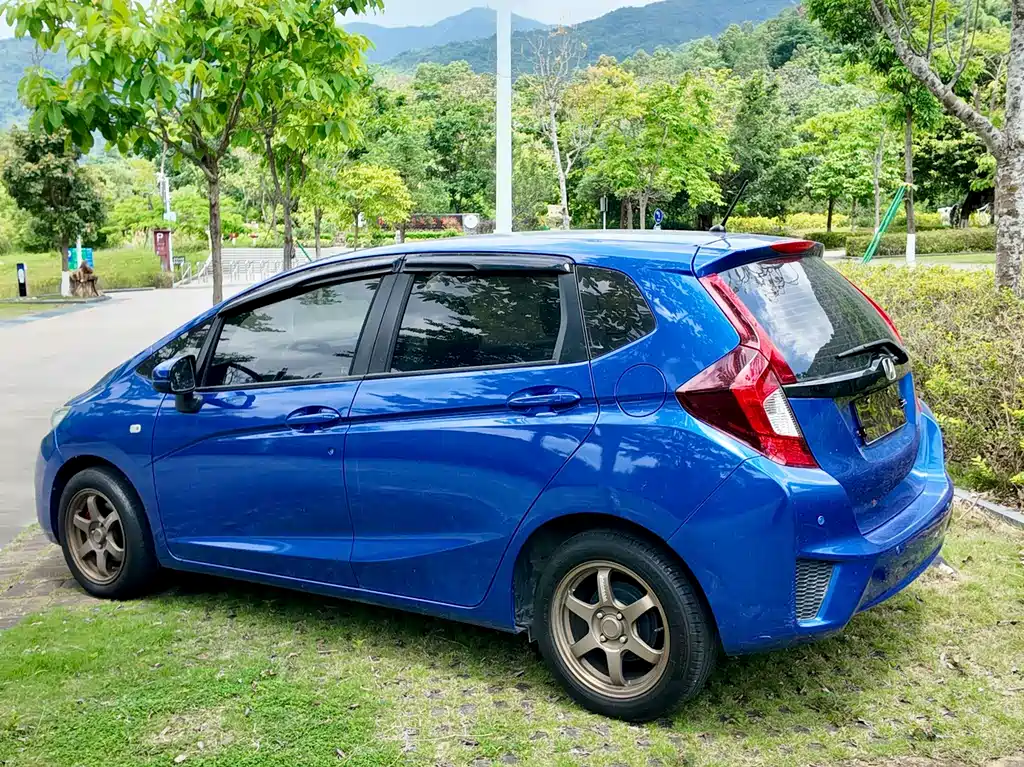 Honda Fit 2018 — фото 25