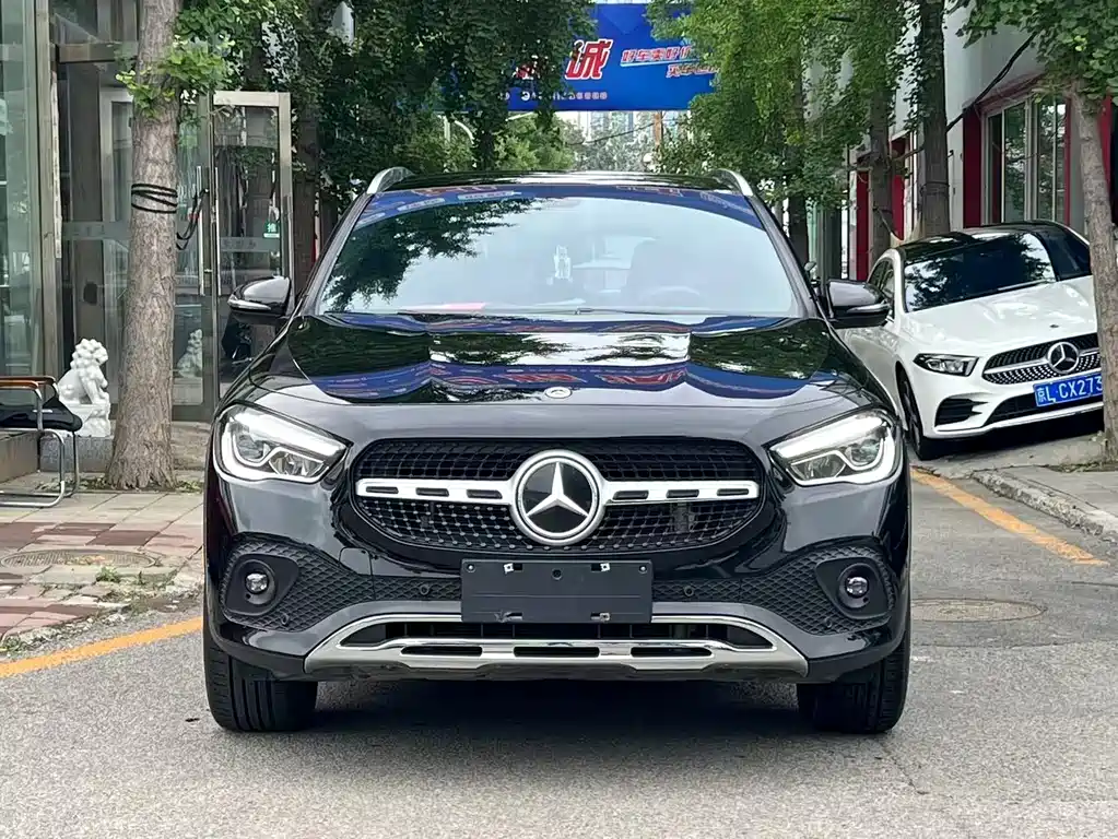 Mercedes-Benz GLA 2020