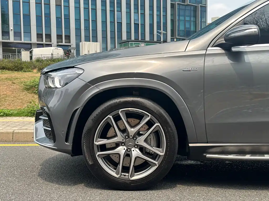 Mercedes-Benz GLE AMG 2023 — фото 4