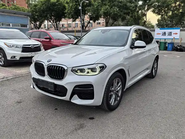 BMW X3 2021