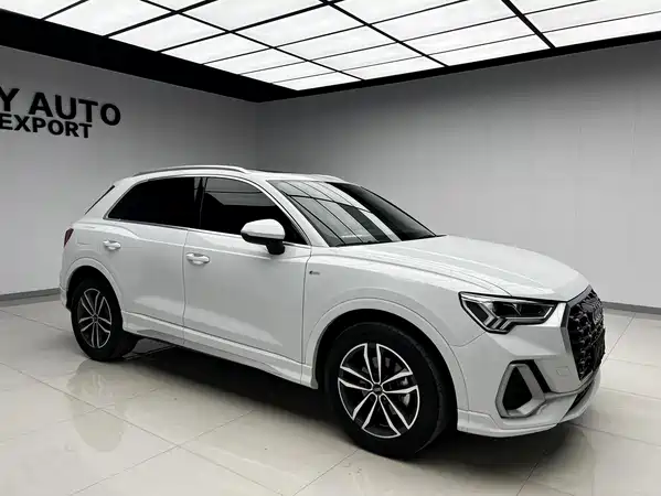Audi Q3 2021