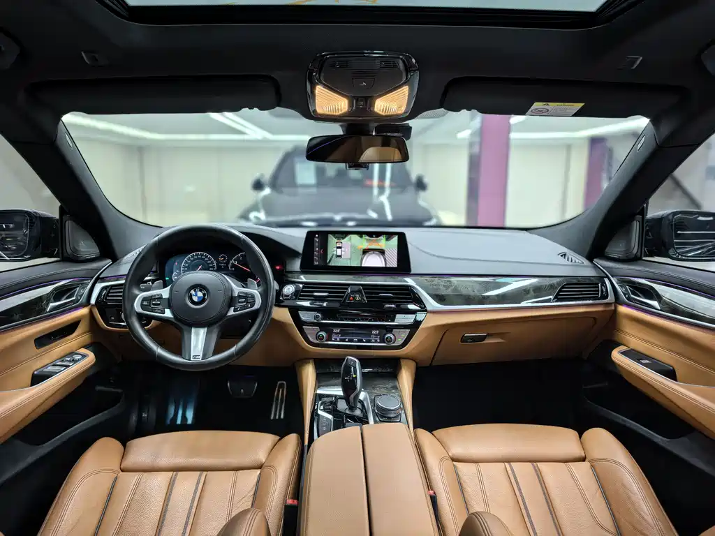 BMW 6 Series GT 2019 — фото 9