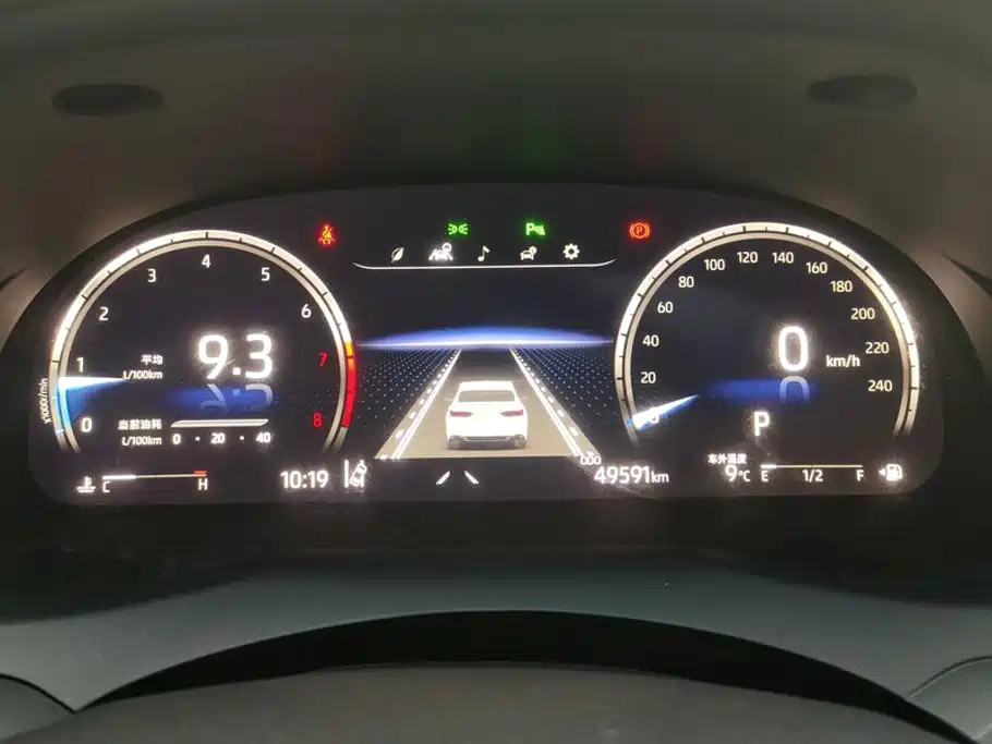 Toyota Camry 2023 — фото 14