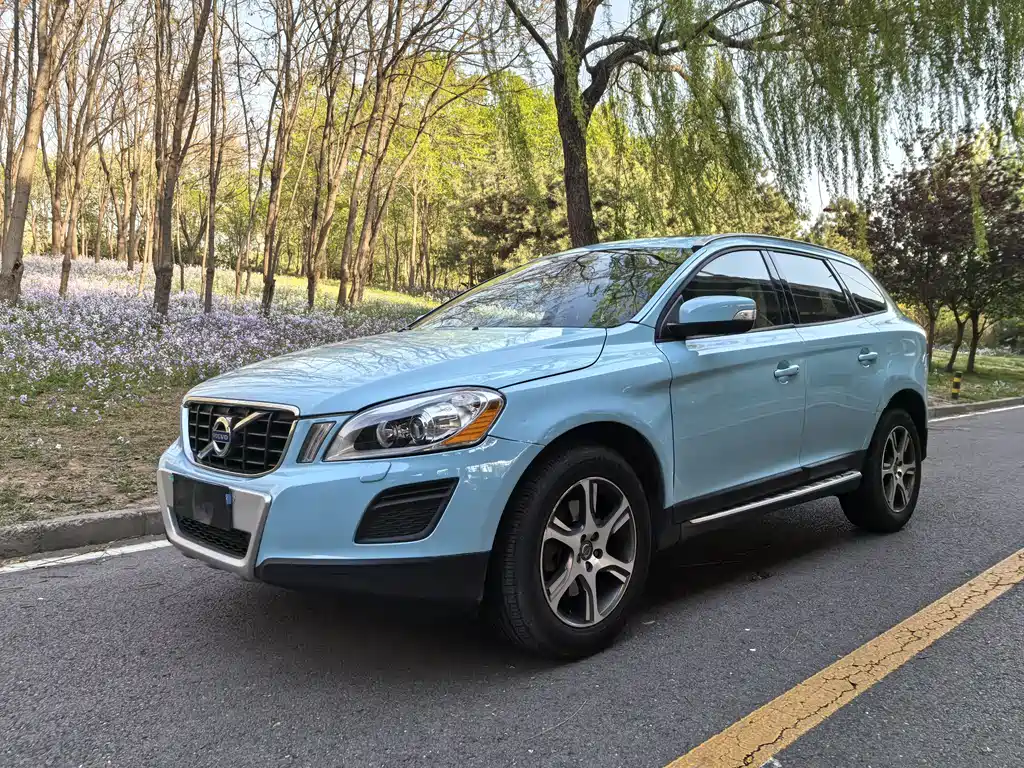 Volvo XC60 2011