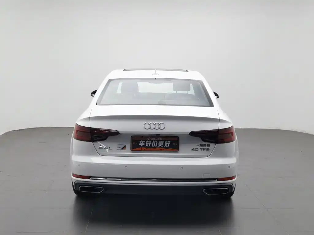 Audi A4L 2019 — фото 4