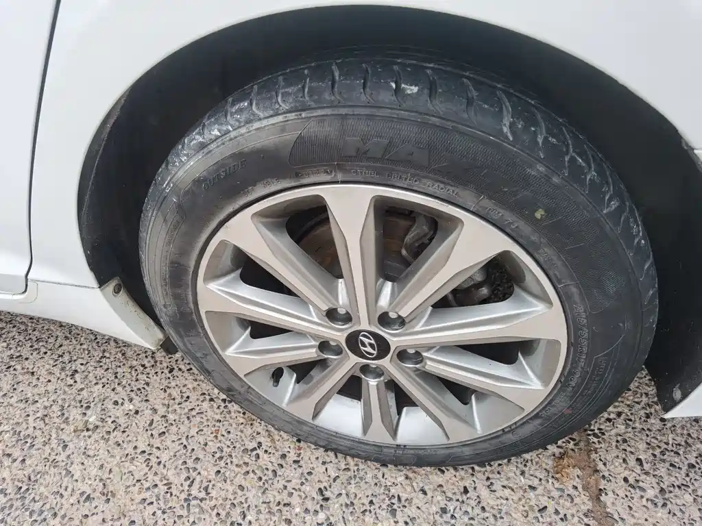 Hyundai Sonata 2016 — фото 10