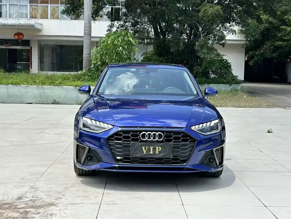 Audi A4L 2021