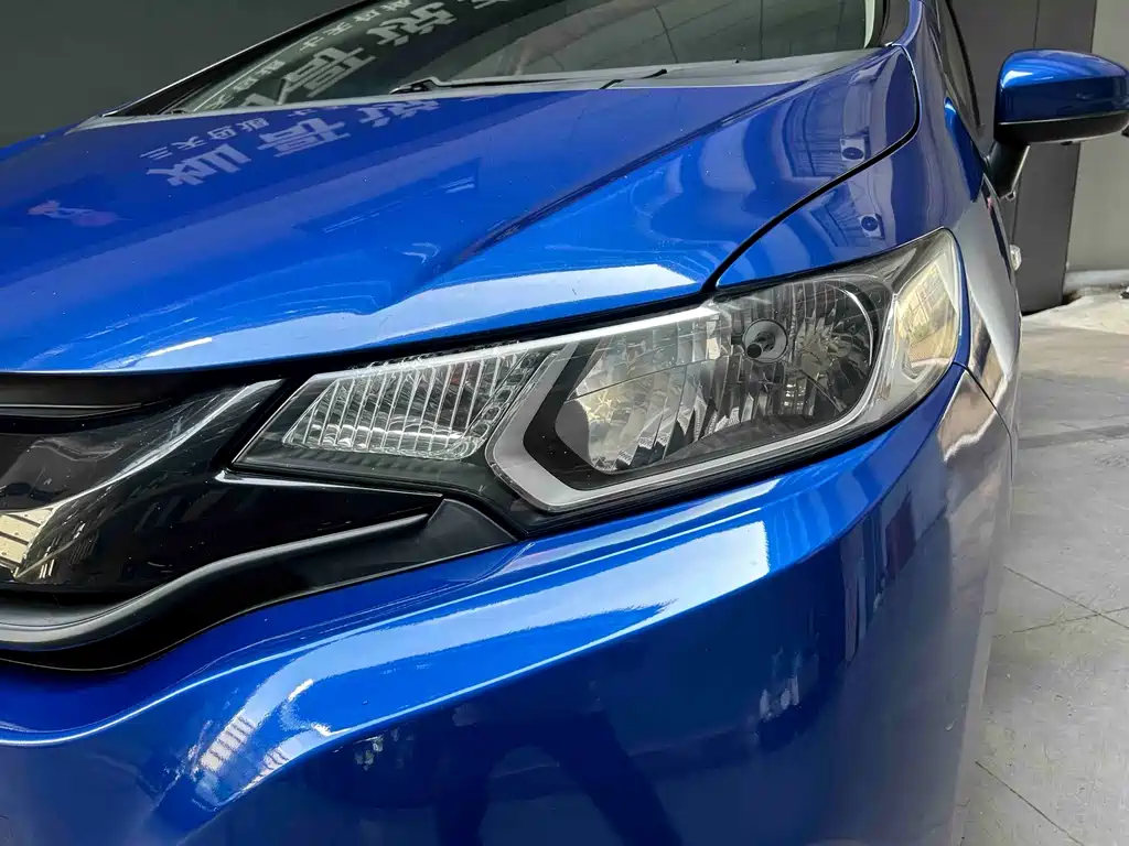 Honda Fit 2017 — фото 20