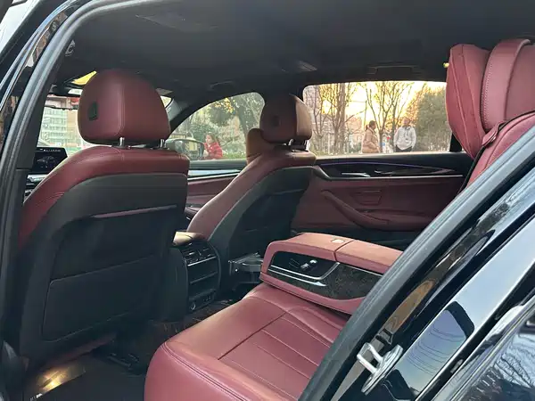 BMW 5 Series 2020