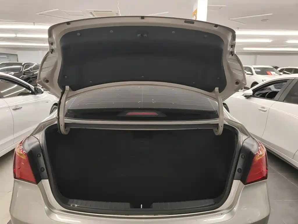 Hyundai Mistra 2017 — фото 19
