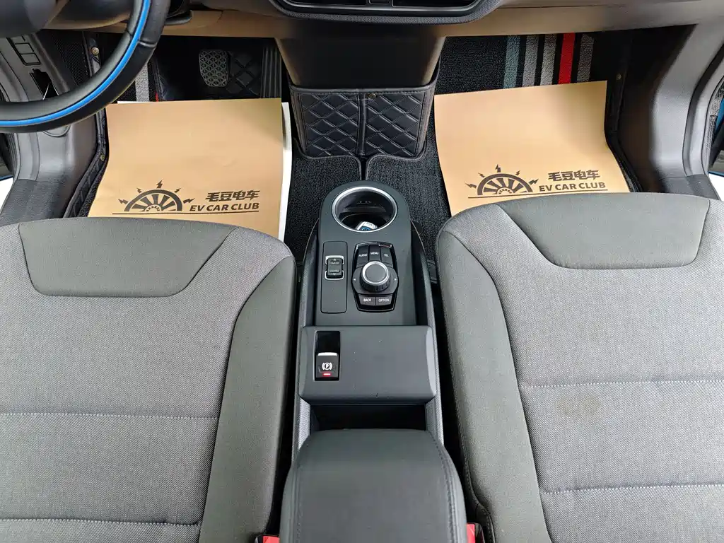 BMW i3 2017 — фото 11
