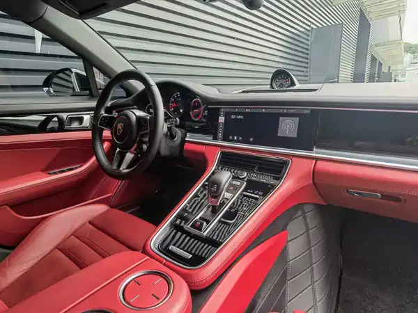 Porsche Panamera 2019