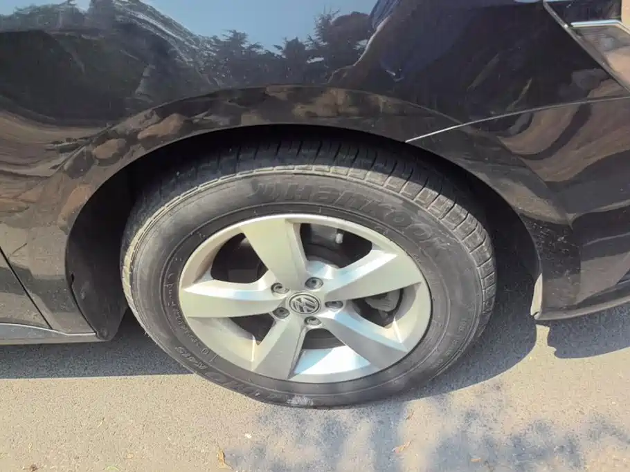 Volkswagen Lavida 2016