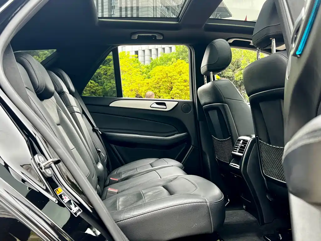 Mercedes-Benz GLE AMG 2018 — фото 13