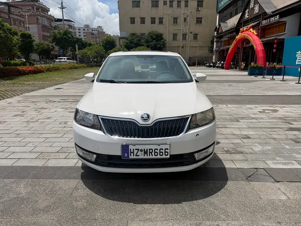 Skoda Rapid 2014