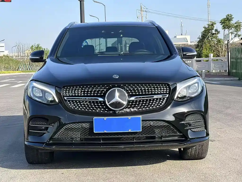 Mercedes-Benz GLC AMG 2018 — фото 2