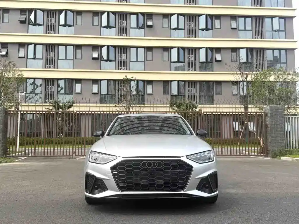 Audi A4L 2023