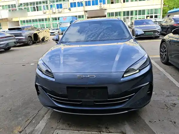 BYD Seal 06 DM-i Travel Edition 2025