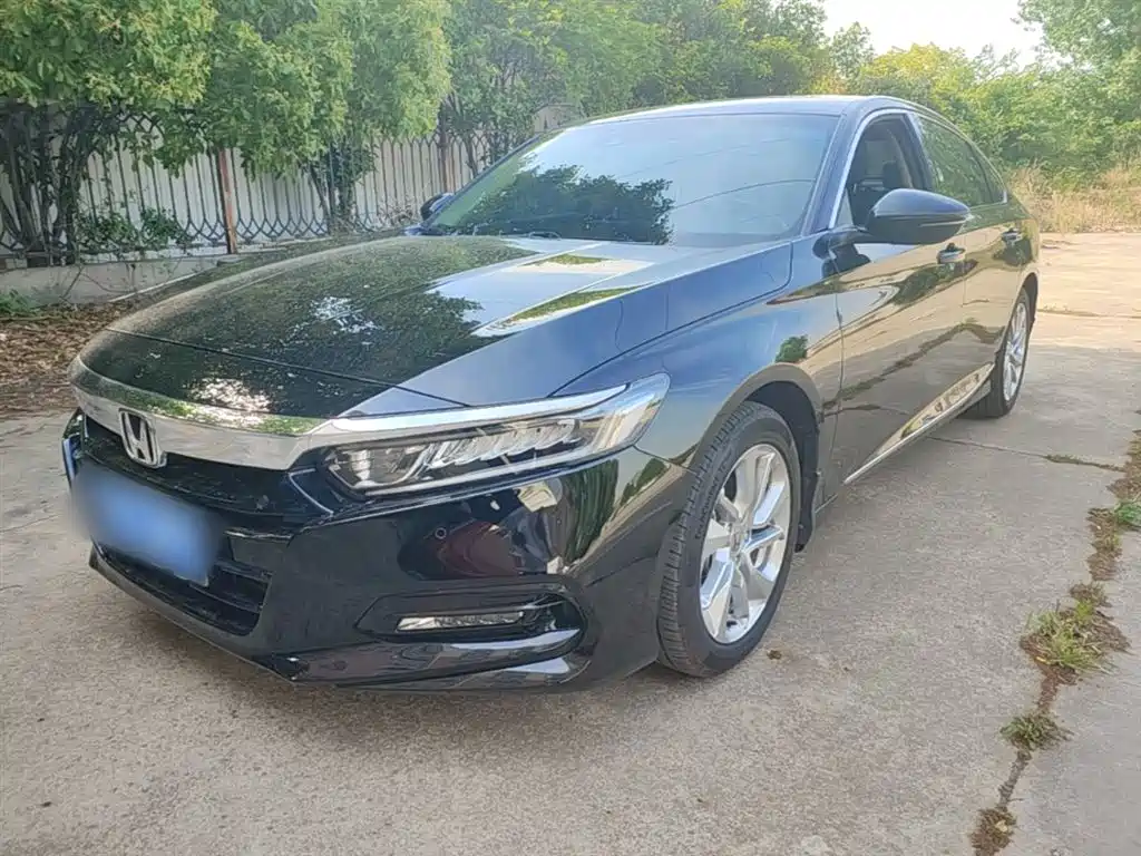 Honda Accord 2021 — фото 1