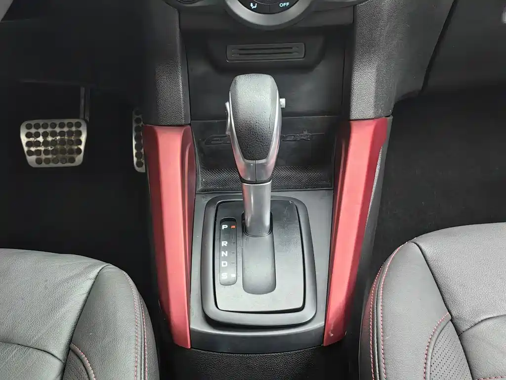 Ford EcoSport 2016 — фото 13