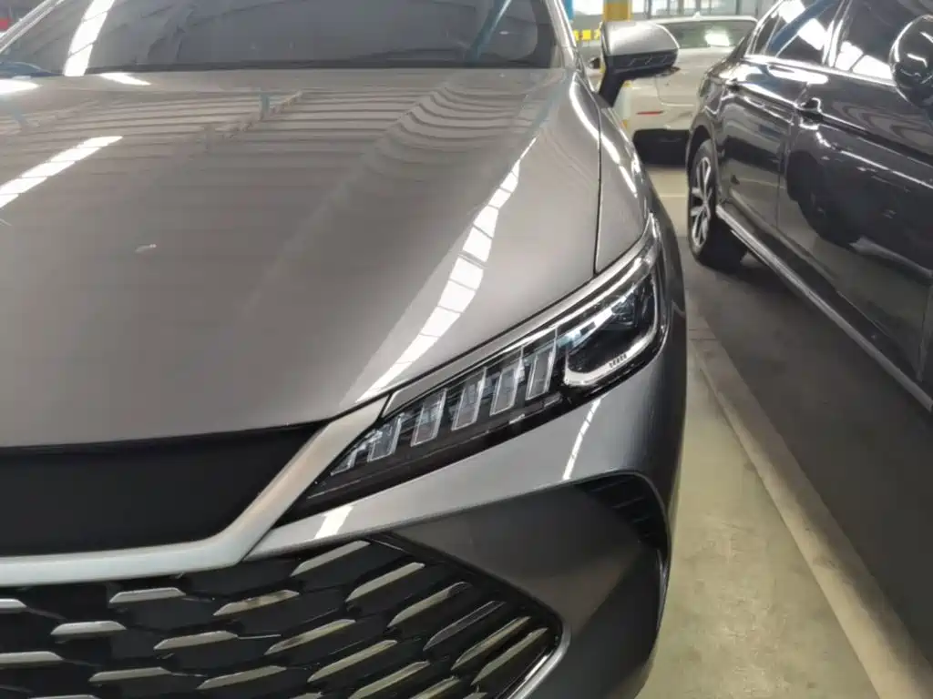 BYD Qin PLUS 2025 — фото 24