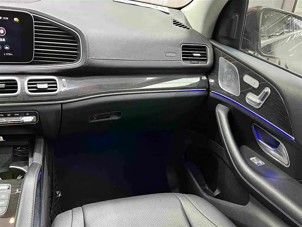 Mercedes-Benz GLE 2020 — фото 13