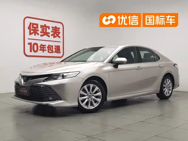 Toyota Camry 2019