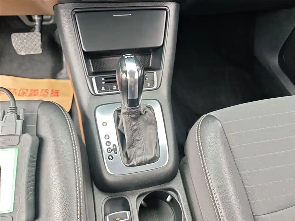 Volkswagen Tiguan 2018 — фото 14