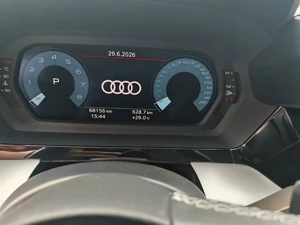 Audi A3 2024 — фото 21
