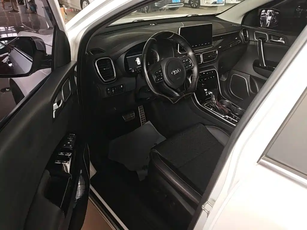 Kia KX5 2020 — фото 16