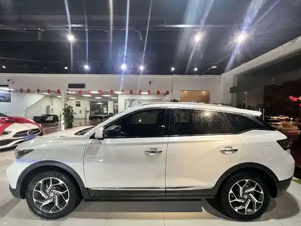 Dongfeng Fengshen AX7 2019