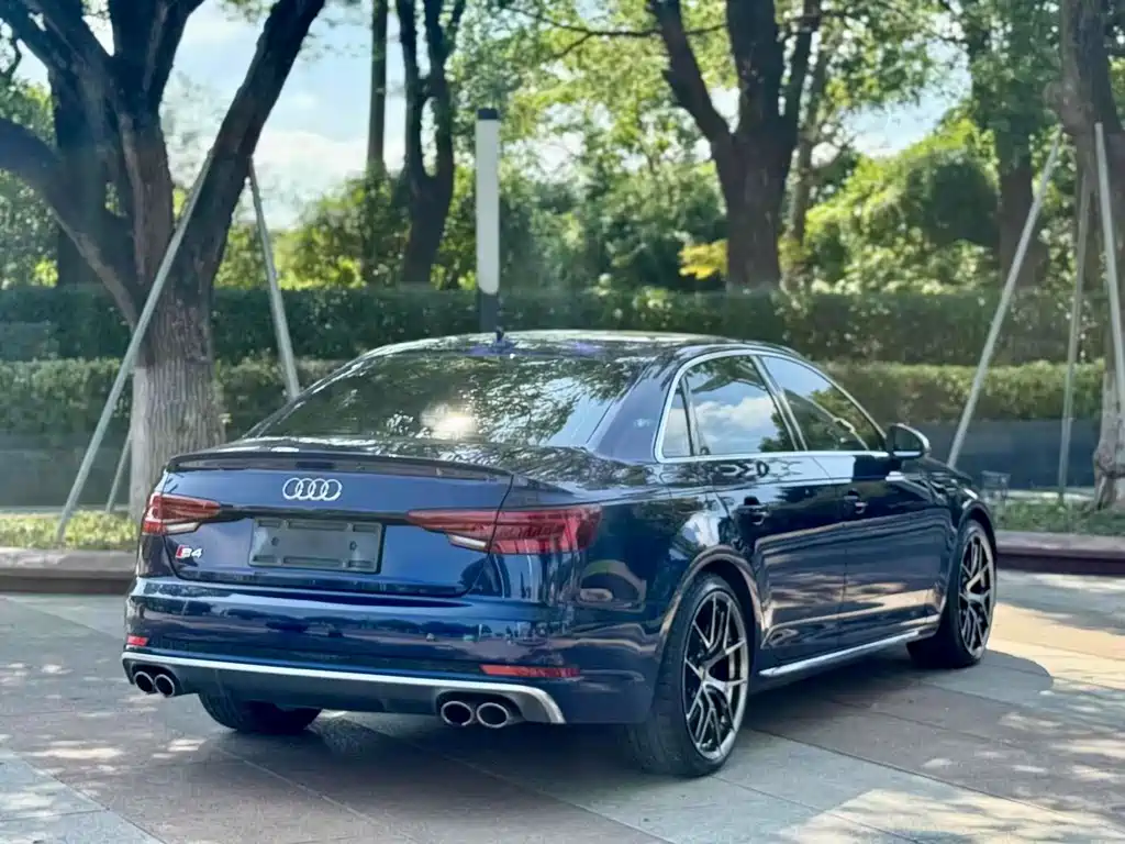 Audi S4 2018 — фото 7