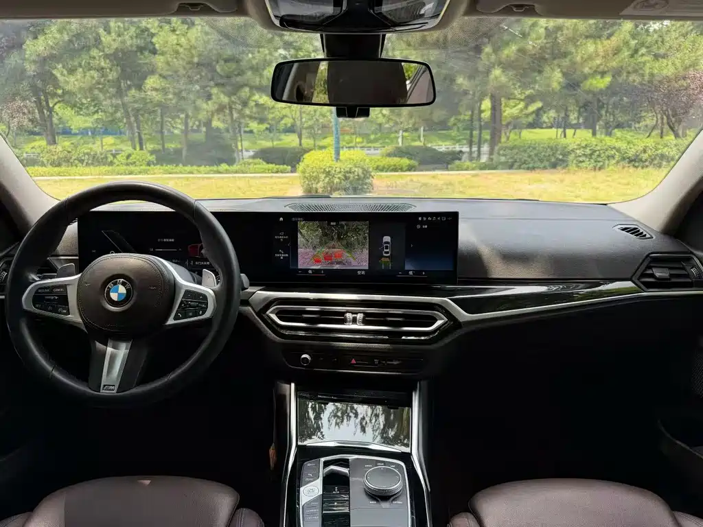 BMW 3 Series 2023