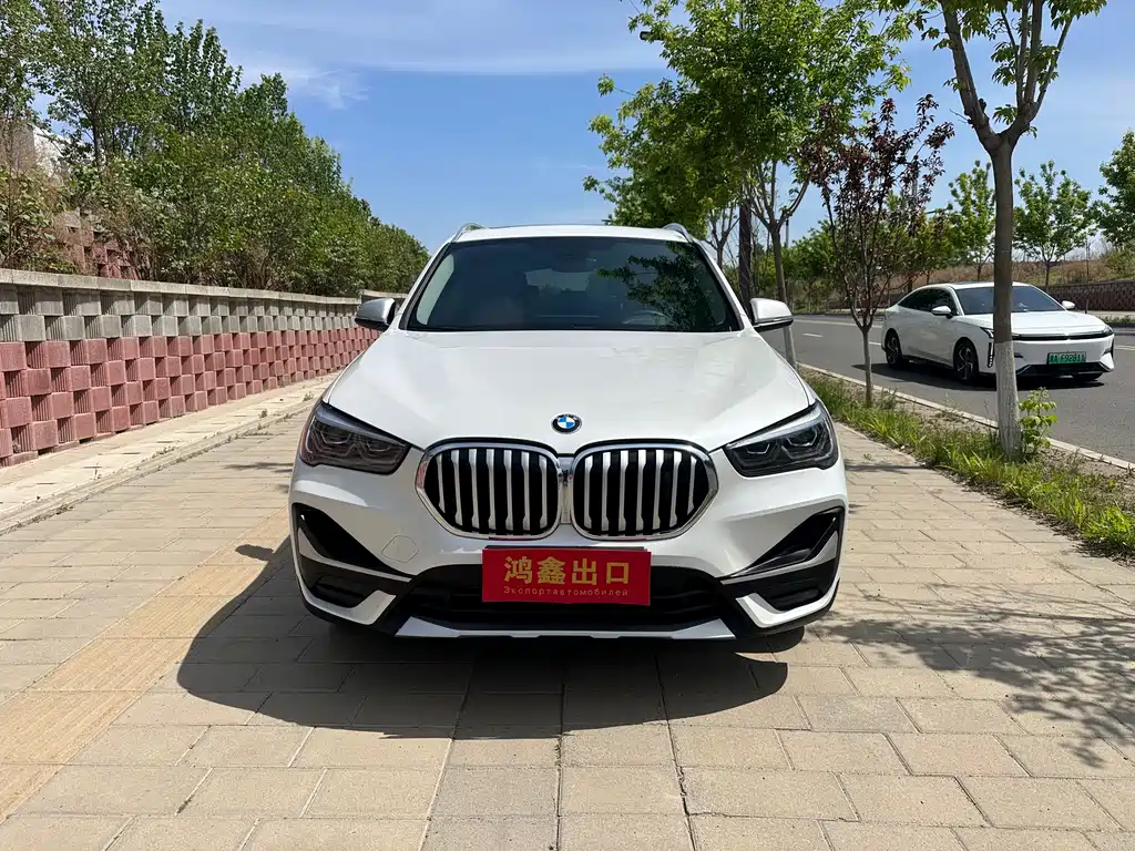 BMW X1 2022 — фото 2