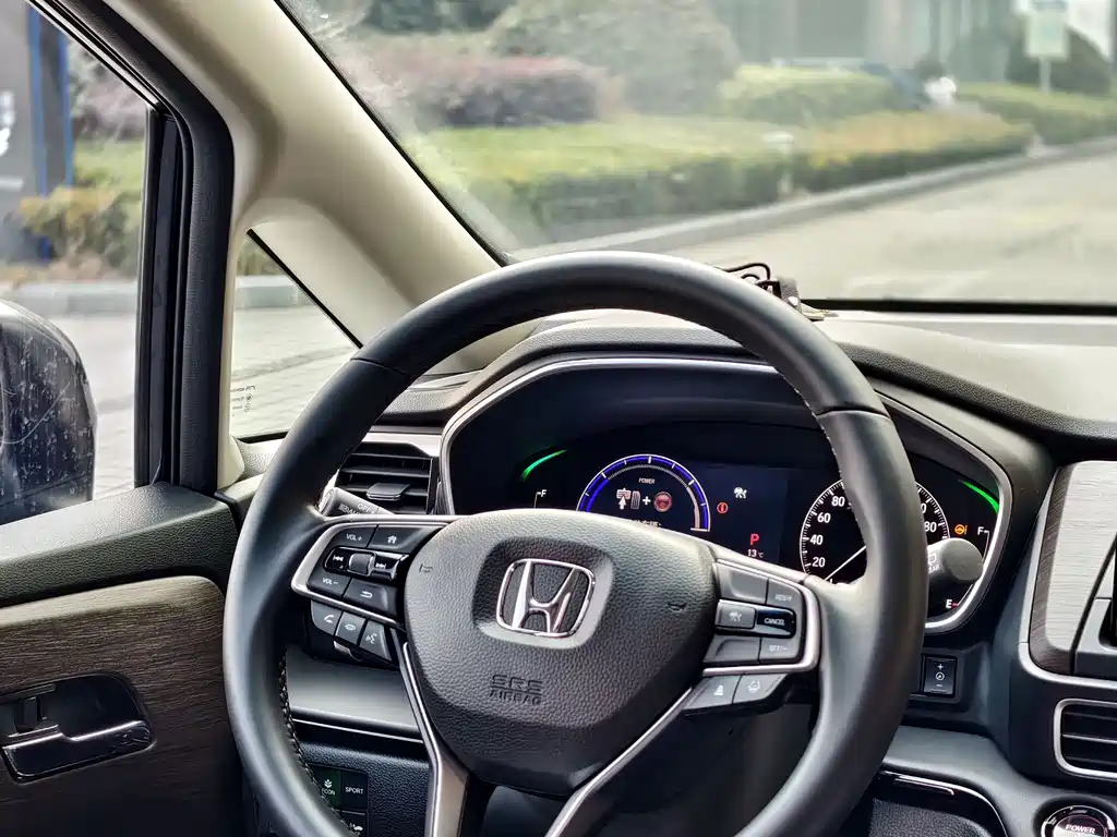Honda Odyssey 2025 — фото 16