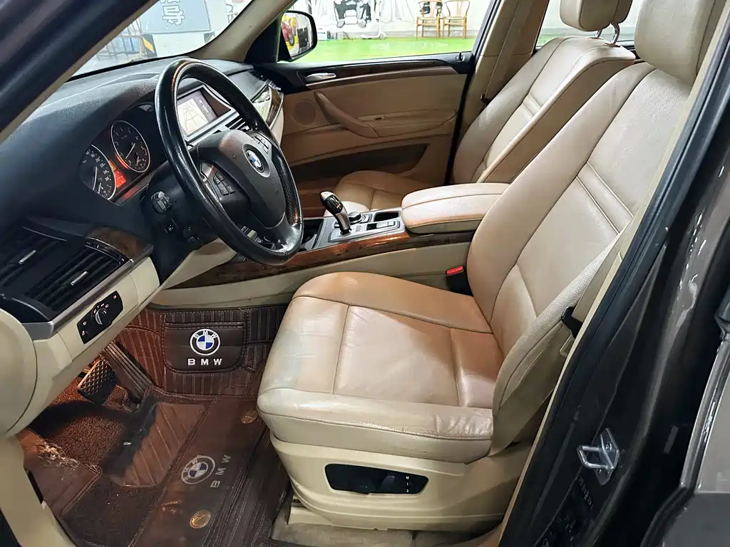 BMW X5 2013 — фото 11