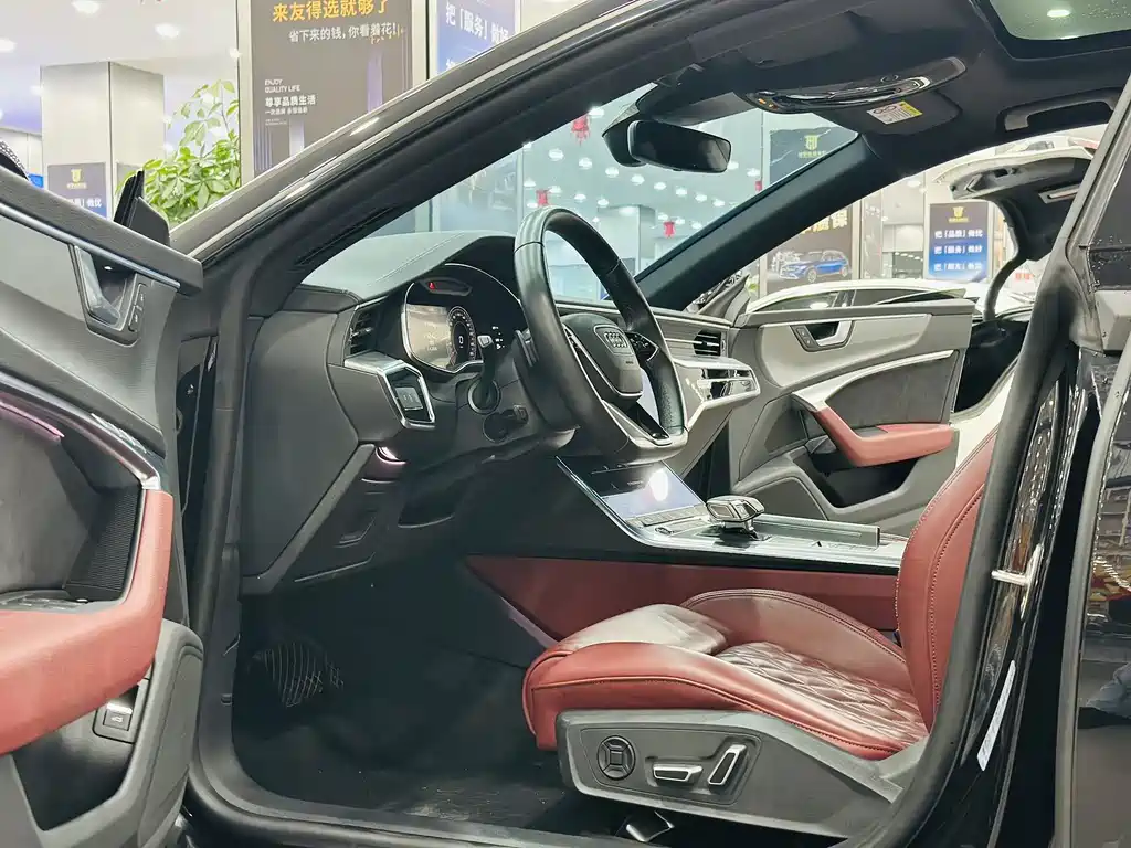Audi A7L 2023 — фото 4
