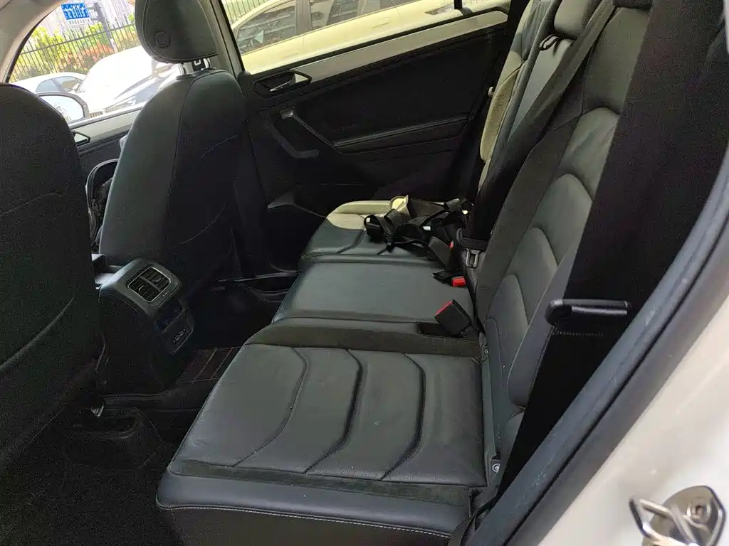 Volkswagen Tiguan L 2019 — фото 17