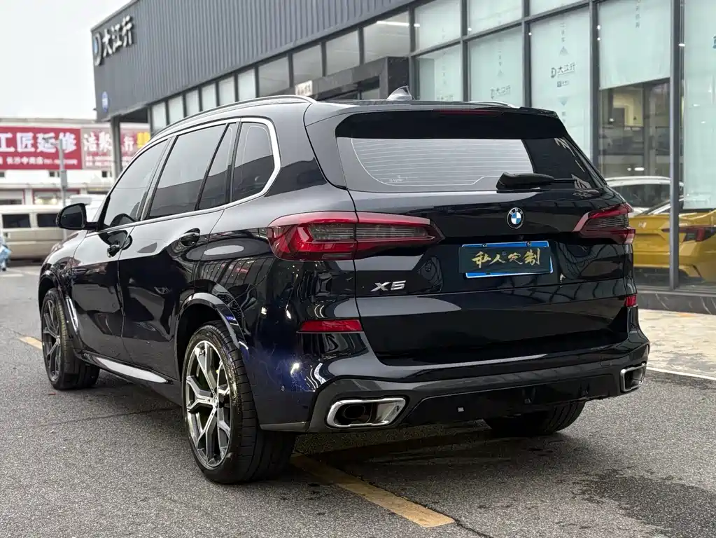 BMW X5 2024 — фото 10