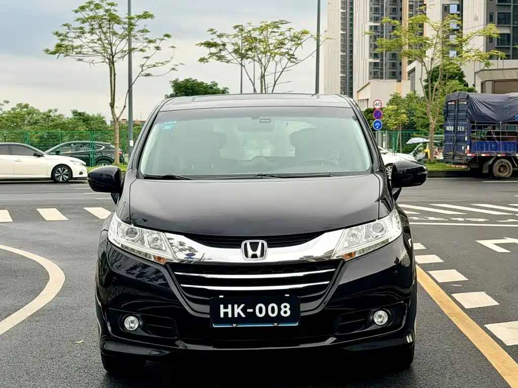 Honda Odyssey 2017 — фото 5