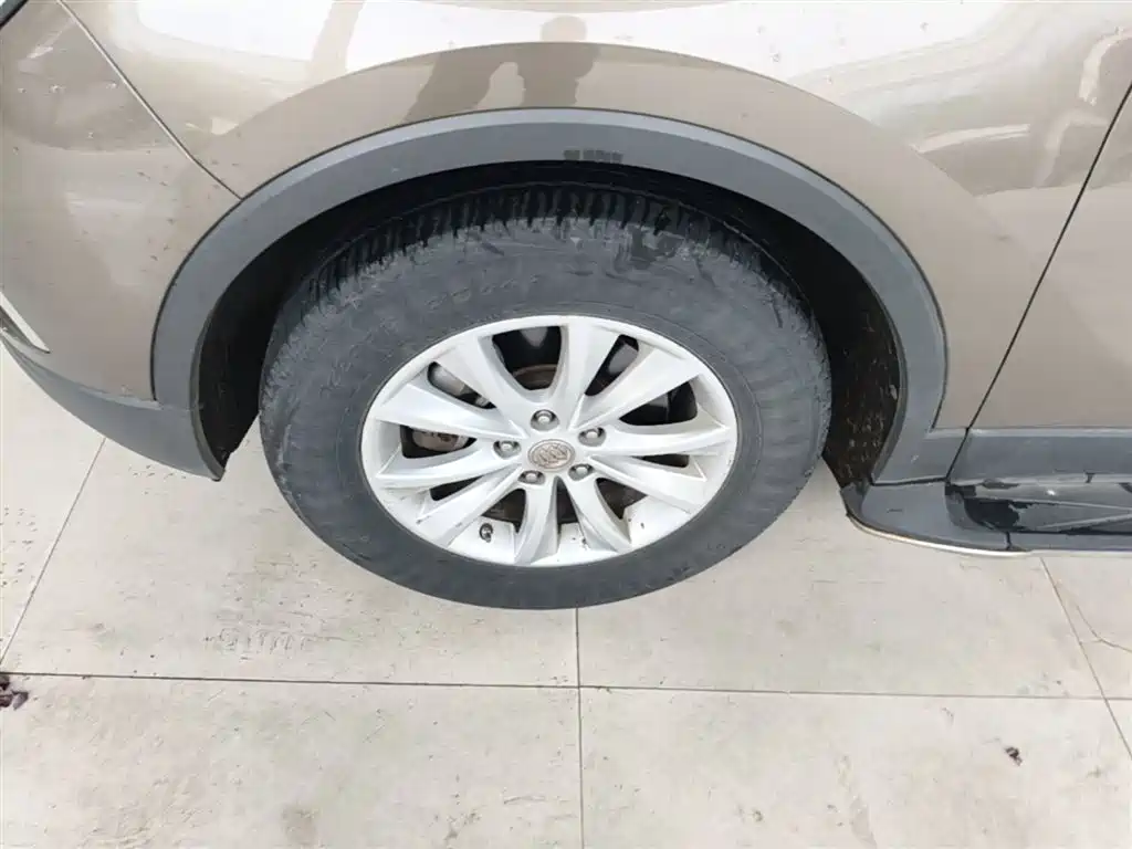 Buick Envision Plus 2017 — фото 23