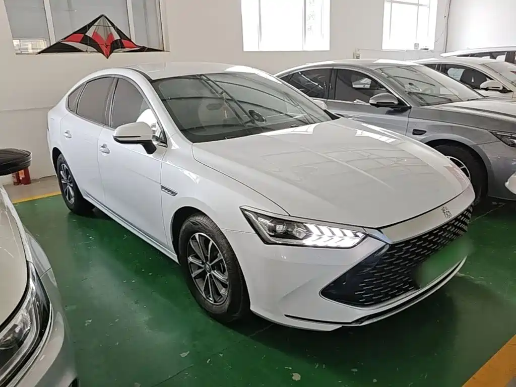 BYD Qin PLUS 2025 — фото 4