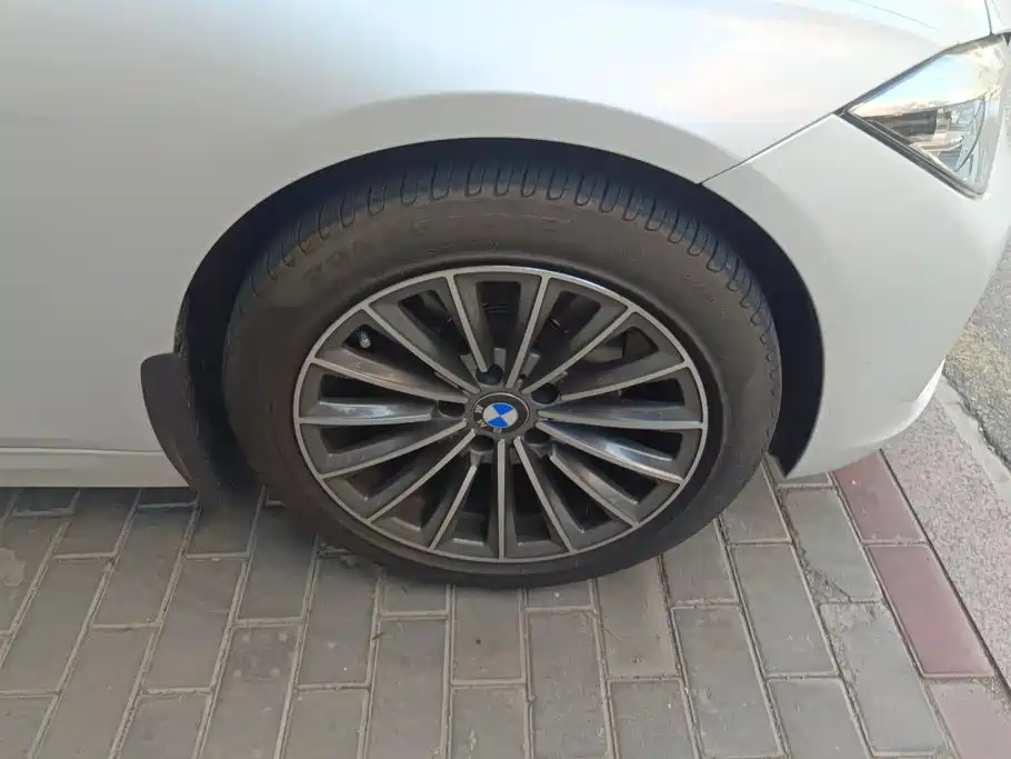 BMW 3 Series 2017