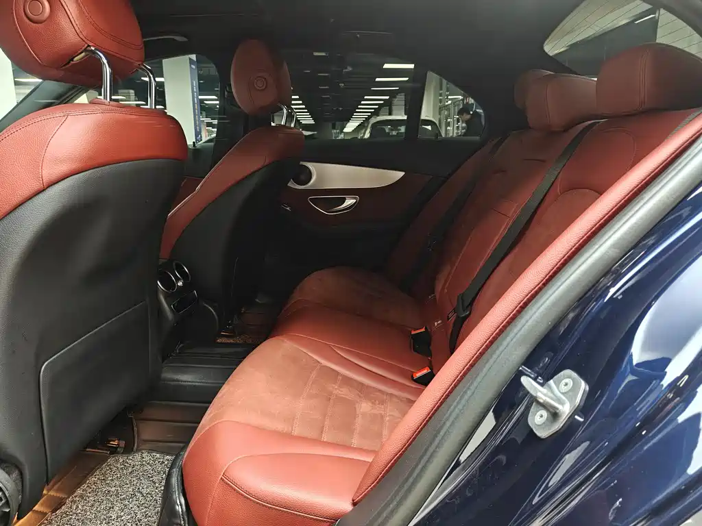 Mercedes-Benz C-Class 2020