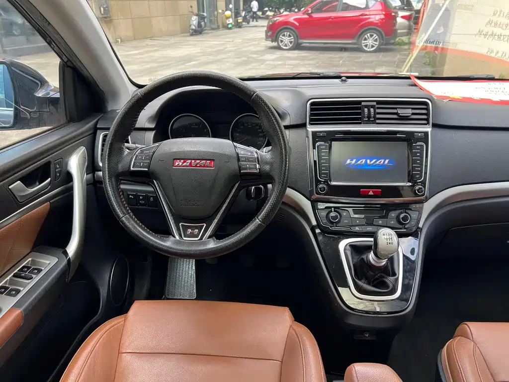 Haval H6 2015 — фото 8