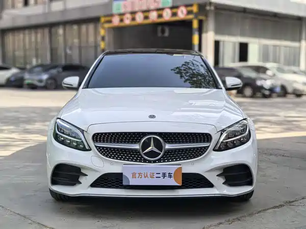 Mercedes-Benz C-Class 2021